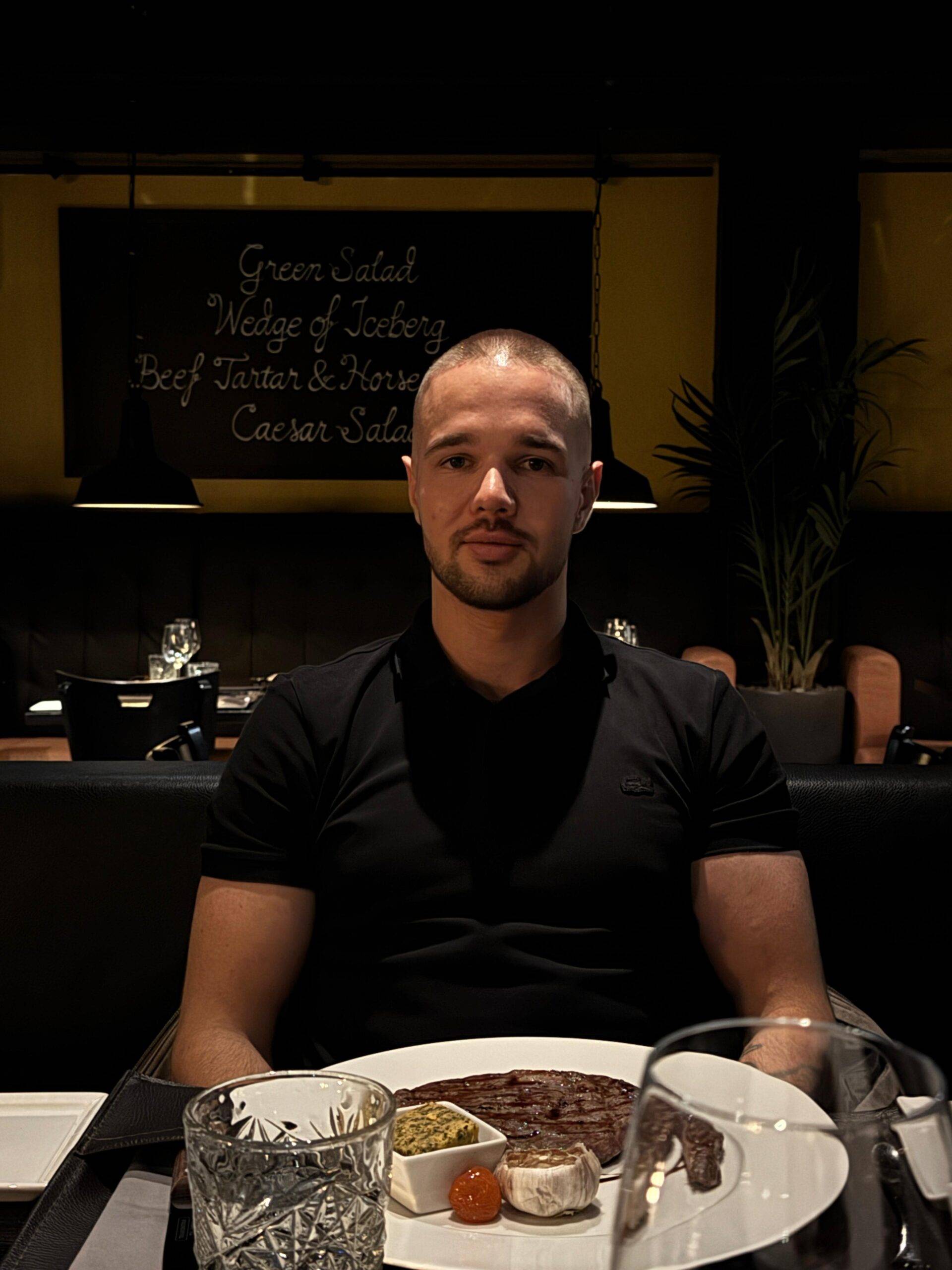 digimarkkinoinnin asiantuntijat tiimi asiantuntijat lyhytvideoiden ja mainonnan toteutuksessa kotisivujen suunnittelu digimarkkinoinnin asiantuntijat